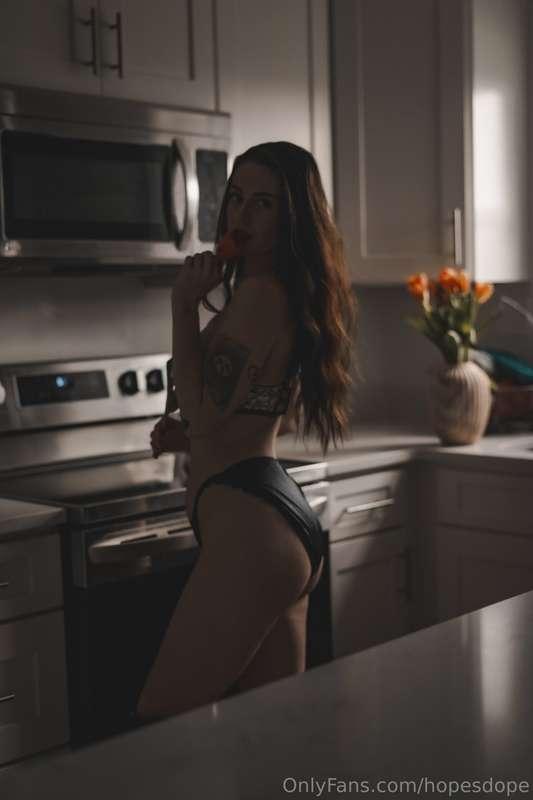 hey babe .. did you know if you spend $50 or more on my amaz..