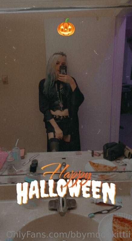 bbymoonkittii image #0