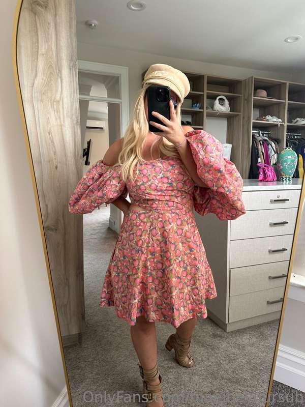 Like my ridiculous outfit today? 🤣