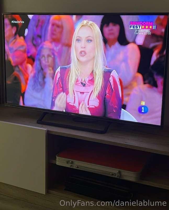 ¿Me viste anoche en la tv hablando sobre ti?