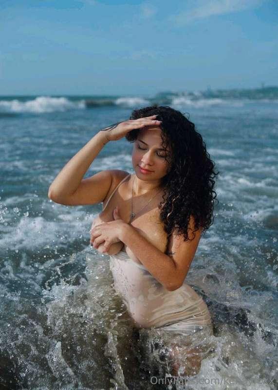 🌊🌊