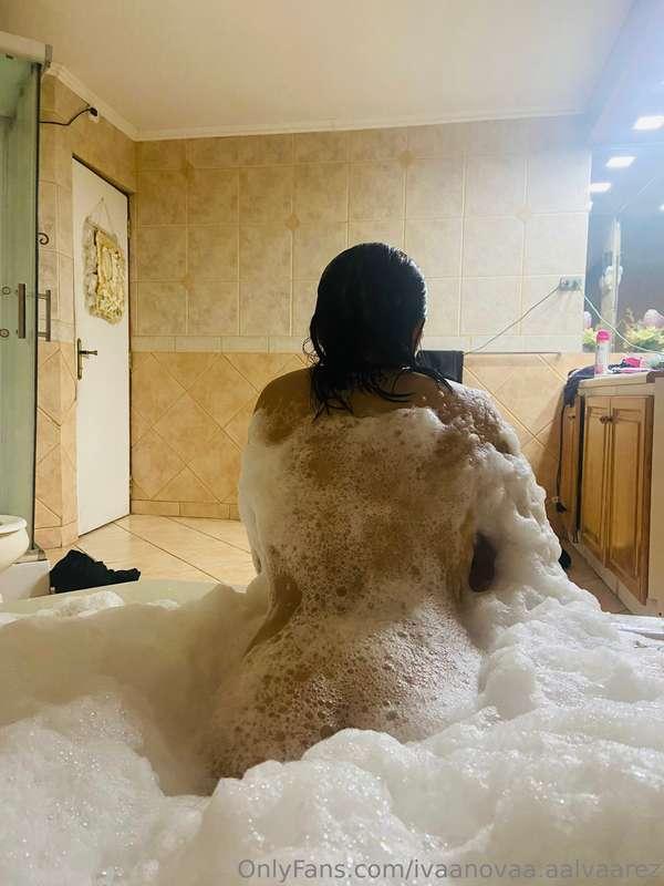 ivaanovaa.aalvaarez image #1