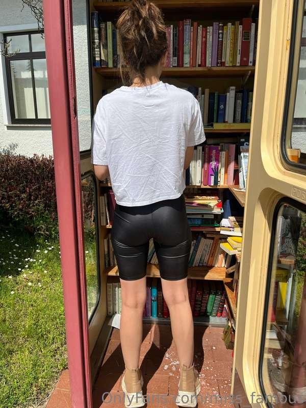 Books are knowledges🔥