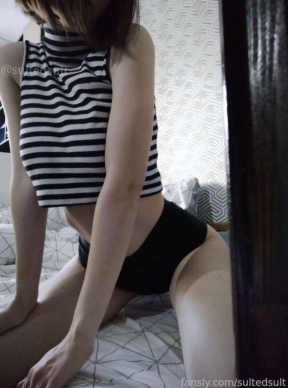 🦓🦓🦓

♡ #bigboobs #boobs #petite #panties #pale #skinny #teen ♡
