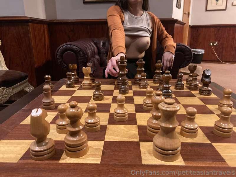 Do you like to play chess? ♟️