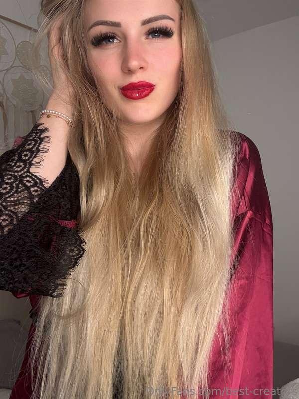 @liyahtrue/c13Ich bin Liyah, eine süße Hausfrau mit einer wi..