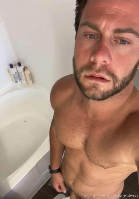 Y'all done wore me out today! Let's hop in the tub before be..
