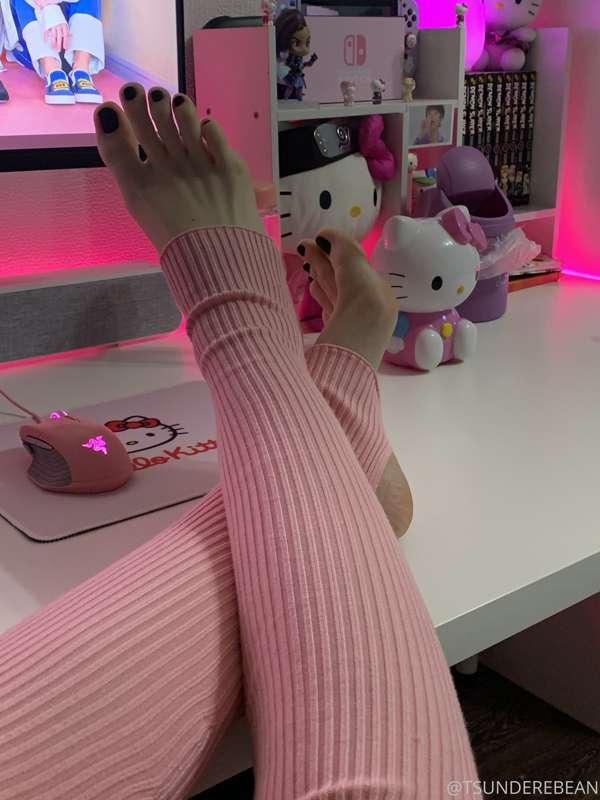 New cute socks :3