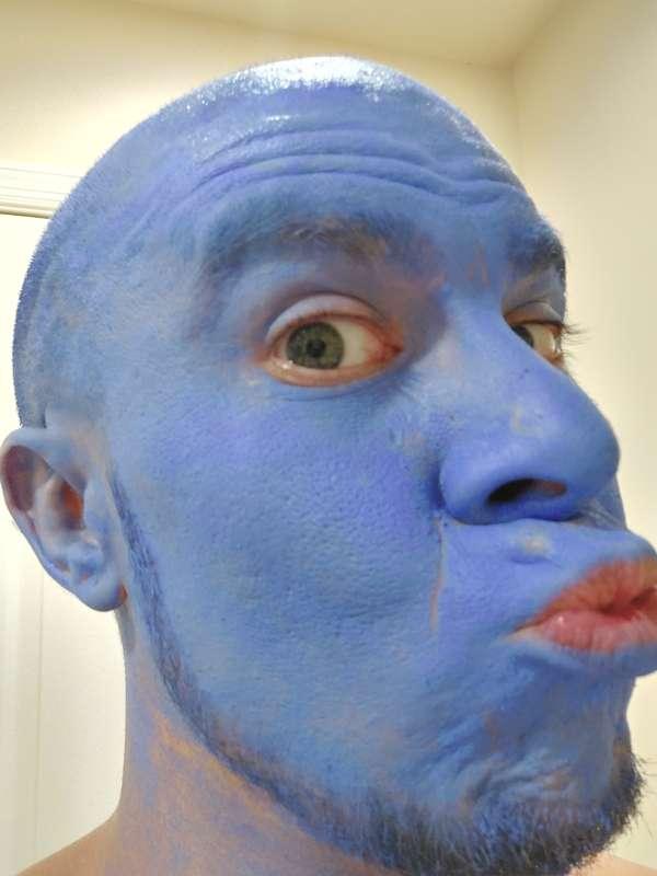 Shot a custom blueberry video today. I know that fan is goin..