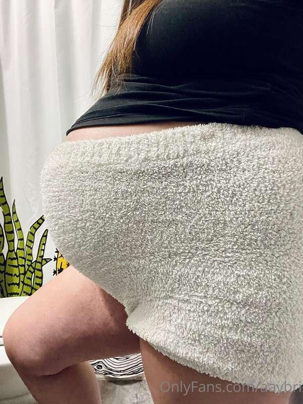 Swipe —> for belly 😝
So crazy that I could go into labor any..