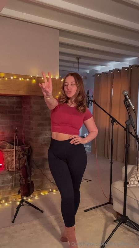It’s TODAY 🥳 my Bedroom Concert 😍🎶🔥🎻🎤 tonight 7pm GMT.I can’..
