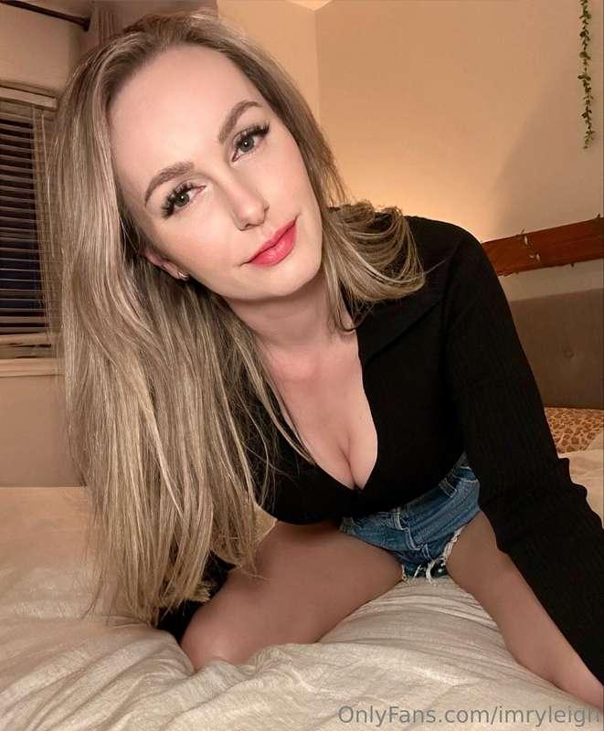 🟢 ONLINE NOW  https://onlyfans.com/ryleighrider/c3