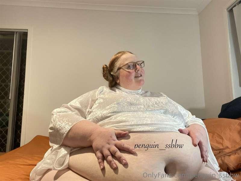 penguin_ssbbw image #4