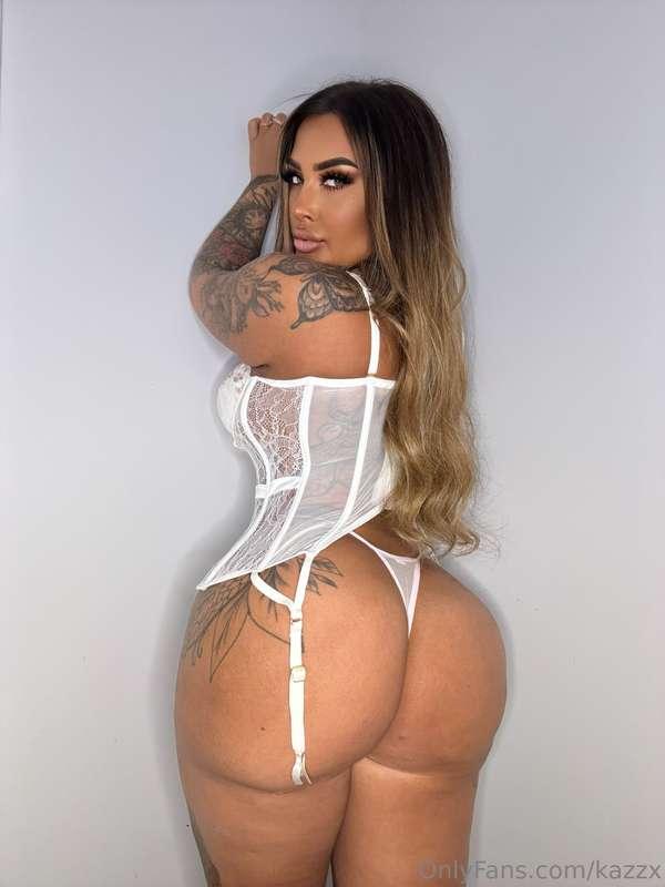 Good morning to all my fans💞  I don't speak to all of you bu..