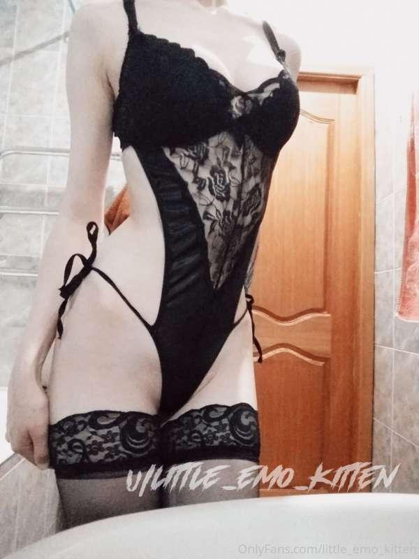 little_emo_kitten image #2