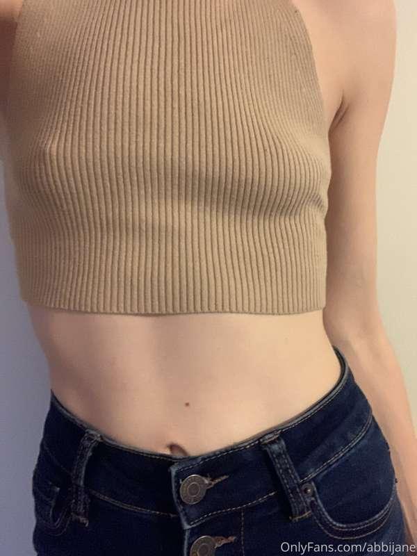 Itty bitty titties 🍒🍒

💜 just a tiny handful 😉🥰😘