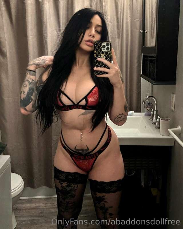 Goodmorning babe🖤
