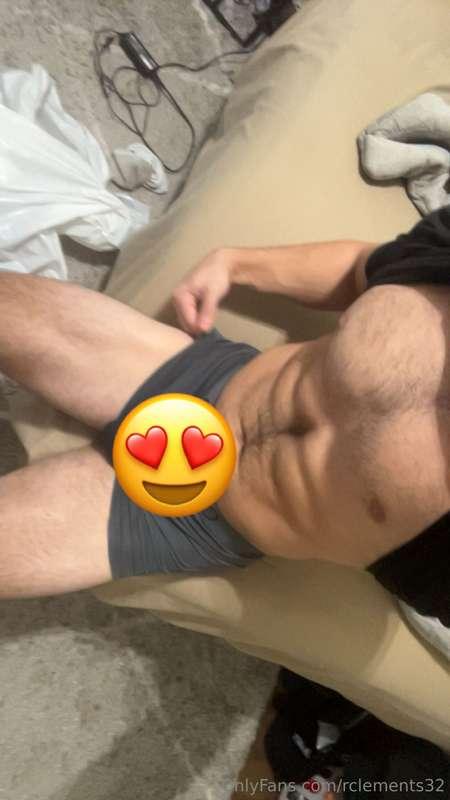 what do you think of my big juicy legs🙈