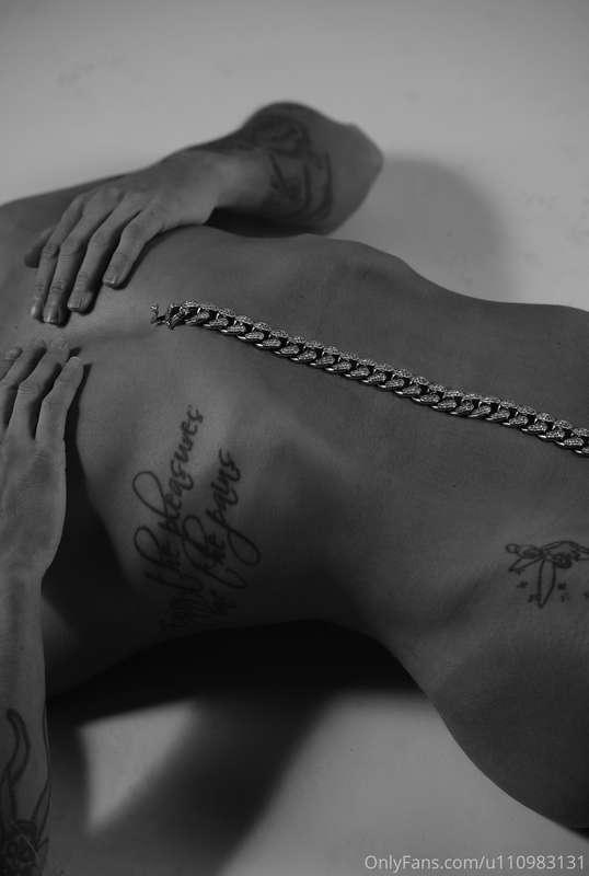 Chains preview