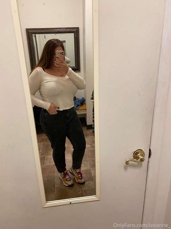 Out and about today snapped these pics for ya 😛