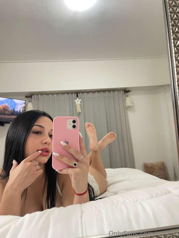  I bet your mouth wants to do naughty things to me😈