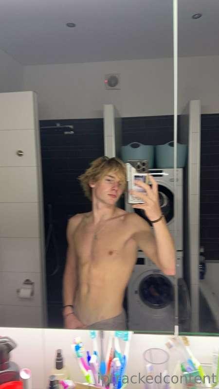 send me your dirtiest fantasies