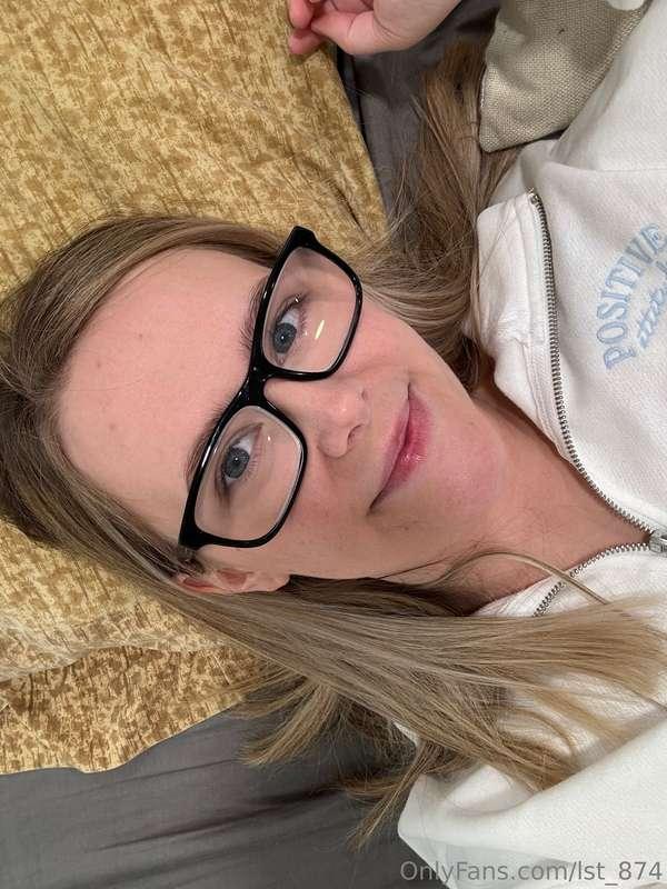 Let’s cuddle before you eat me out 