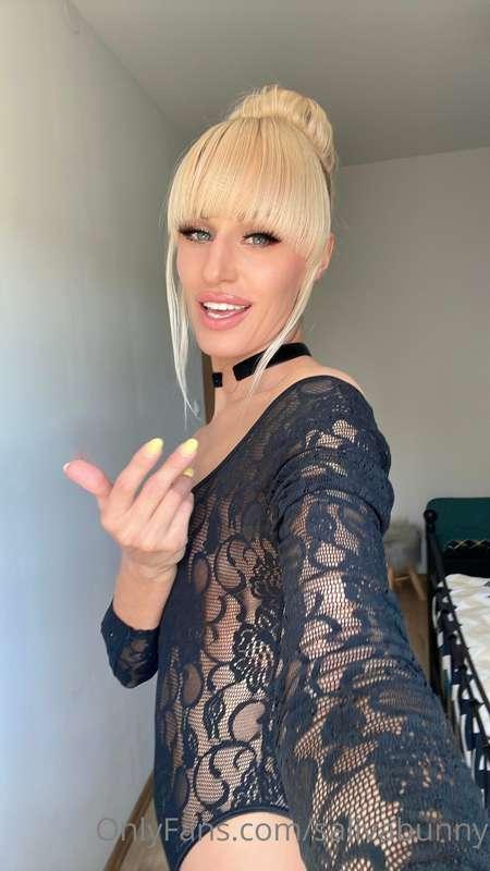 Your cock is going to pulse with complete pleasure tonight 🔥