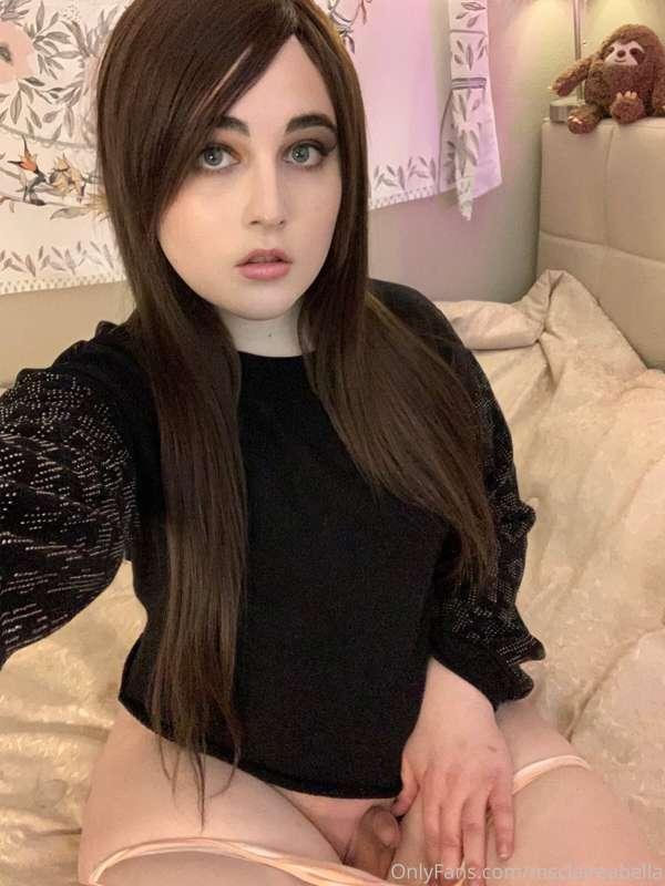 msclaireabella image #3
