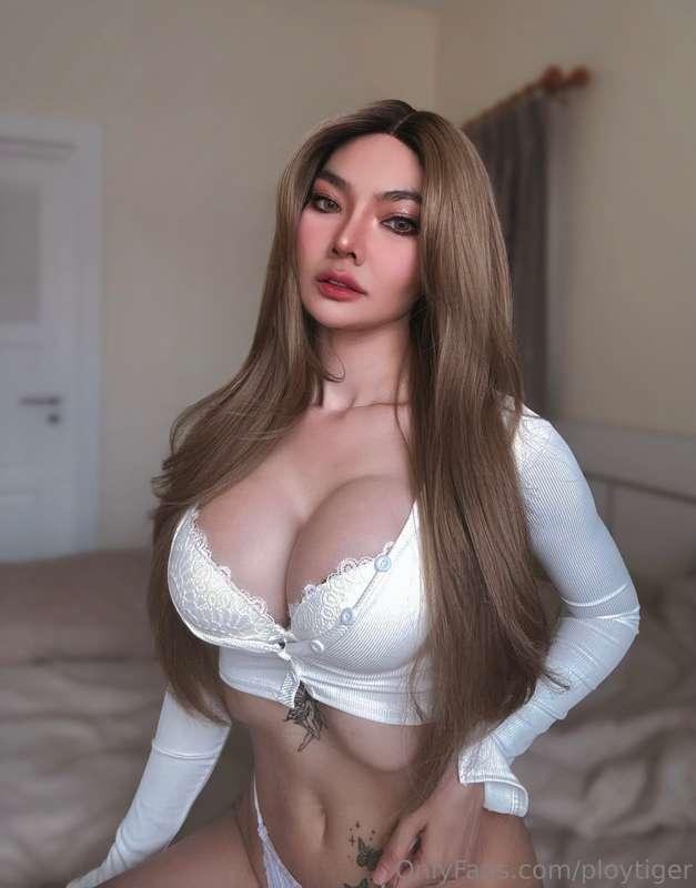 ploytiger image #1