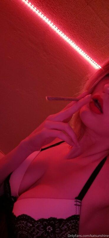 Time to relax ✨
I took new pictures, i'll post them tomorrow..