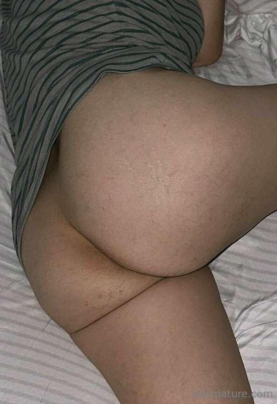 Tonight I need someone to fuck me until I'm exhausted 😈😈🥵🥵