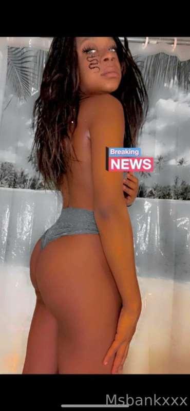 #ad
Want to see a petite melanin goddess✨
Love small boobs 🍊..