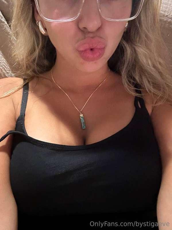 Gilla alla bilder o få en överraskning av mig😘