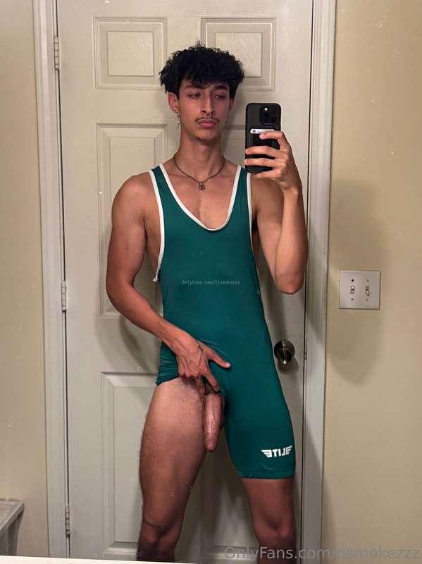 Just a guy on his way to wrestling practice 🤼‍♂️😮‍💨