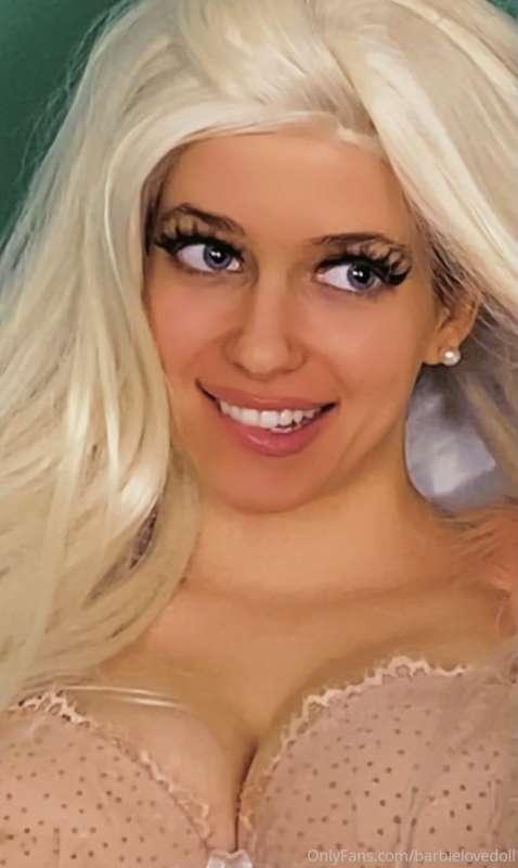 realbarbiedollgoddess image #2