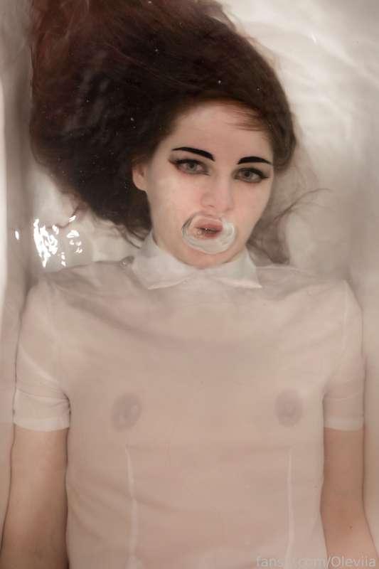 oleviia image #2