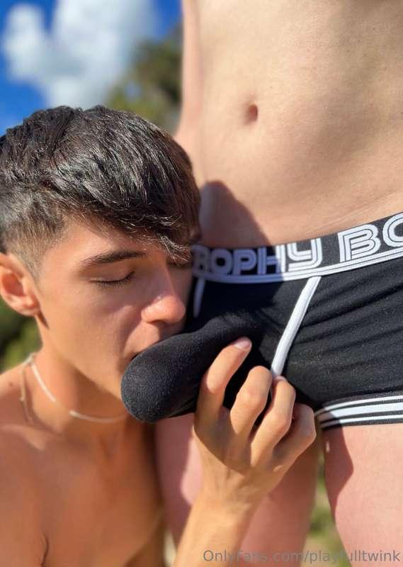playfulltwink main image