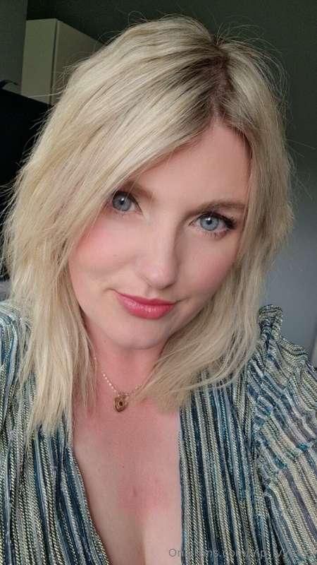 Would you rather have sex with your lover once a week or or ..