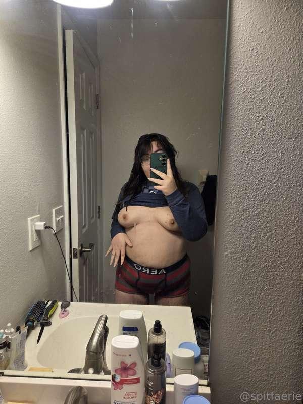 can i wear your boxers after we fuck? 🤭