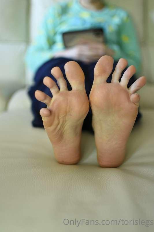 torislegs image #8