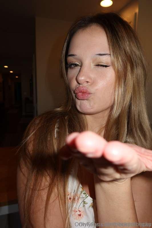 let's see if your imagination matches mine... 😈💭