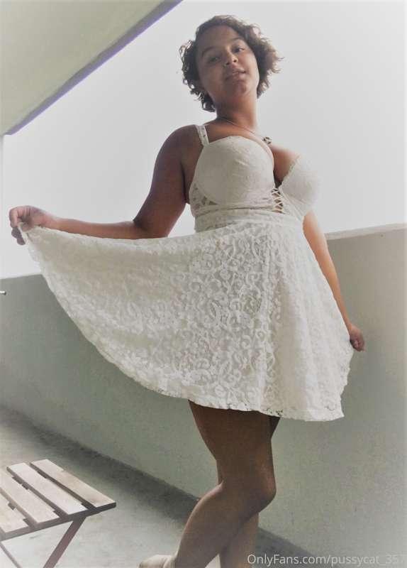 Dressed in all white, a common request. Take a peek at my ki..