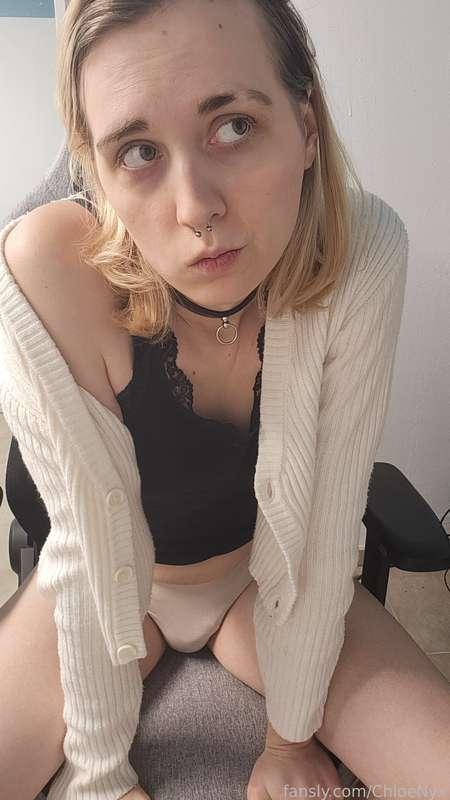 chloenyx image #2