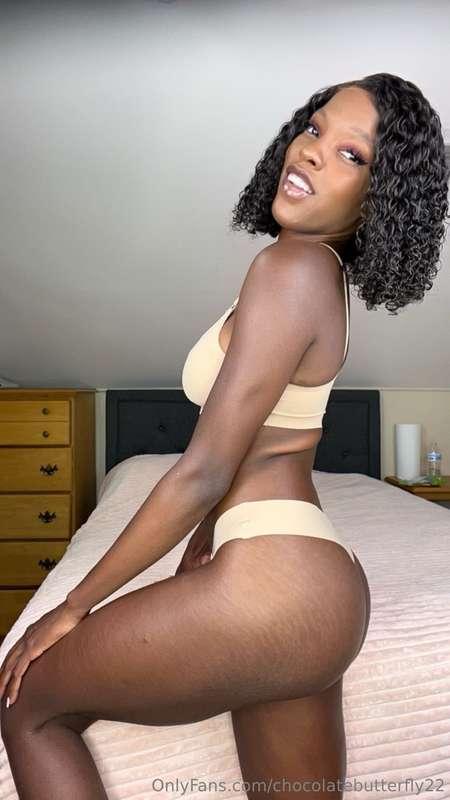 free daily content on vip!! https://onlyfans.com/chocolatebu..