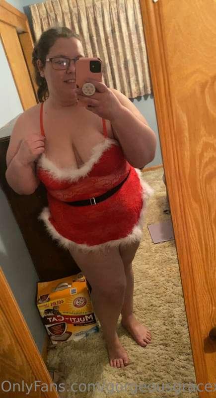 Santa baby, would you like me under your tree?