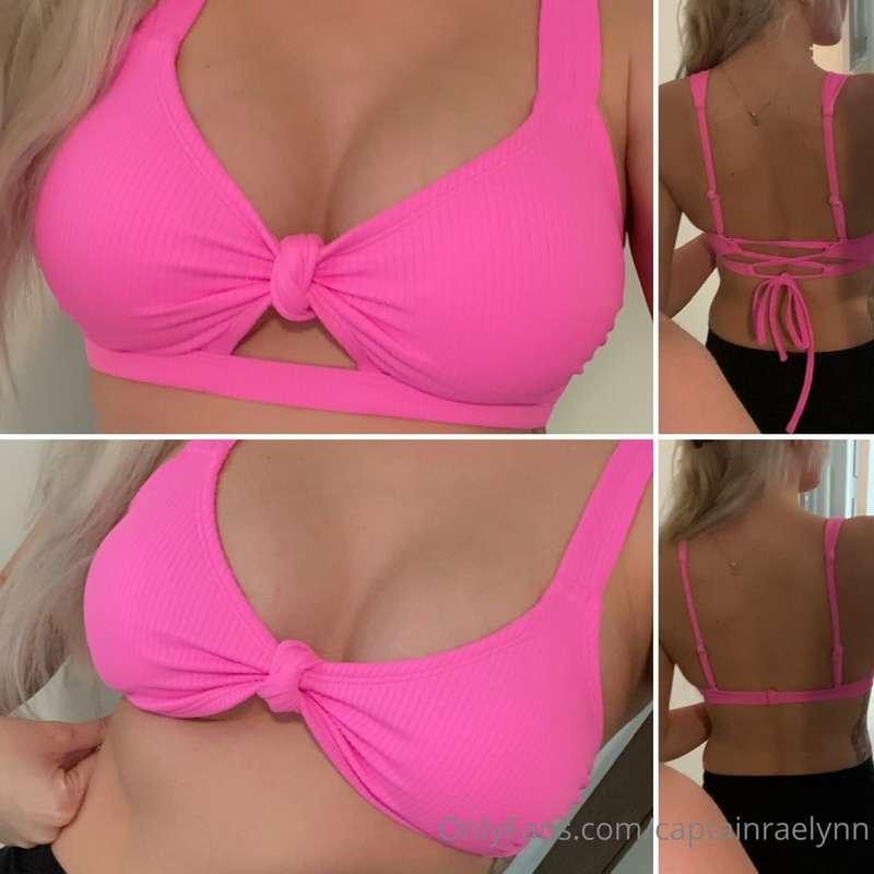 Alright, help me pick which bikini top to keep! They’re both..