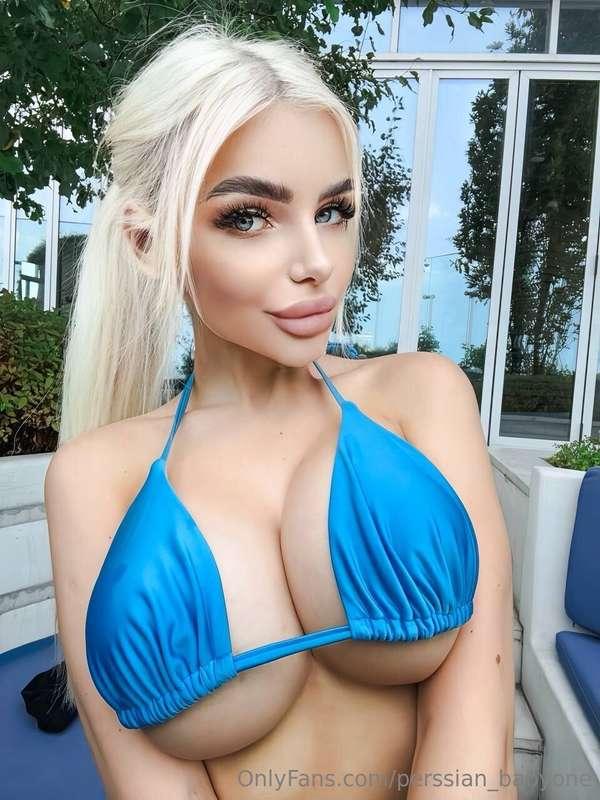Naughty chats and wild fantasies are on the table, babe! 💦 L..