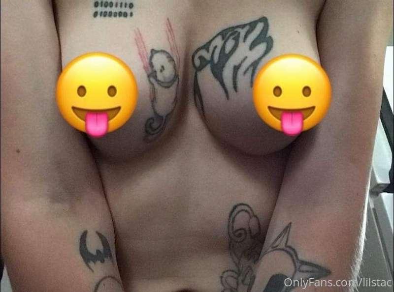 Petite horny Sabryna is waiting for you to have some fun!😏😜S..