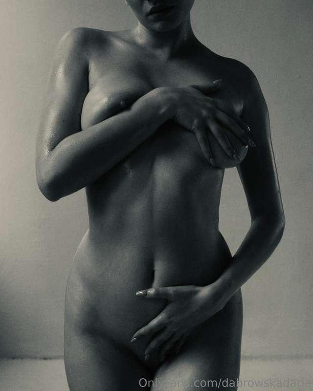 Are you ready for a huuuge set of pics (most pics are in col..